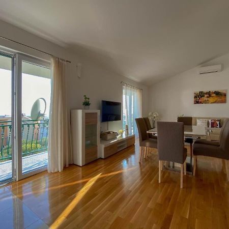apartman Ivan Hotel Makarska Bagian luar foto