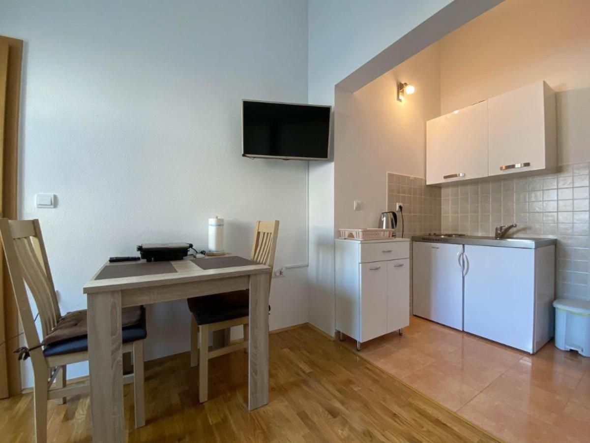 apartman Ivan Hotel Makarska Bagian luar foto